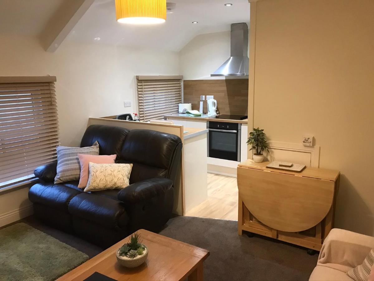 Elizabeth House 2* Уитби