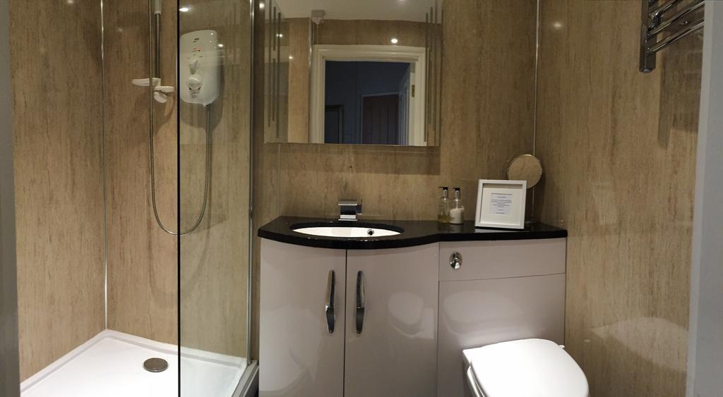 Elizabeth House 2* Уитби